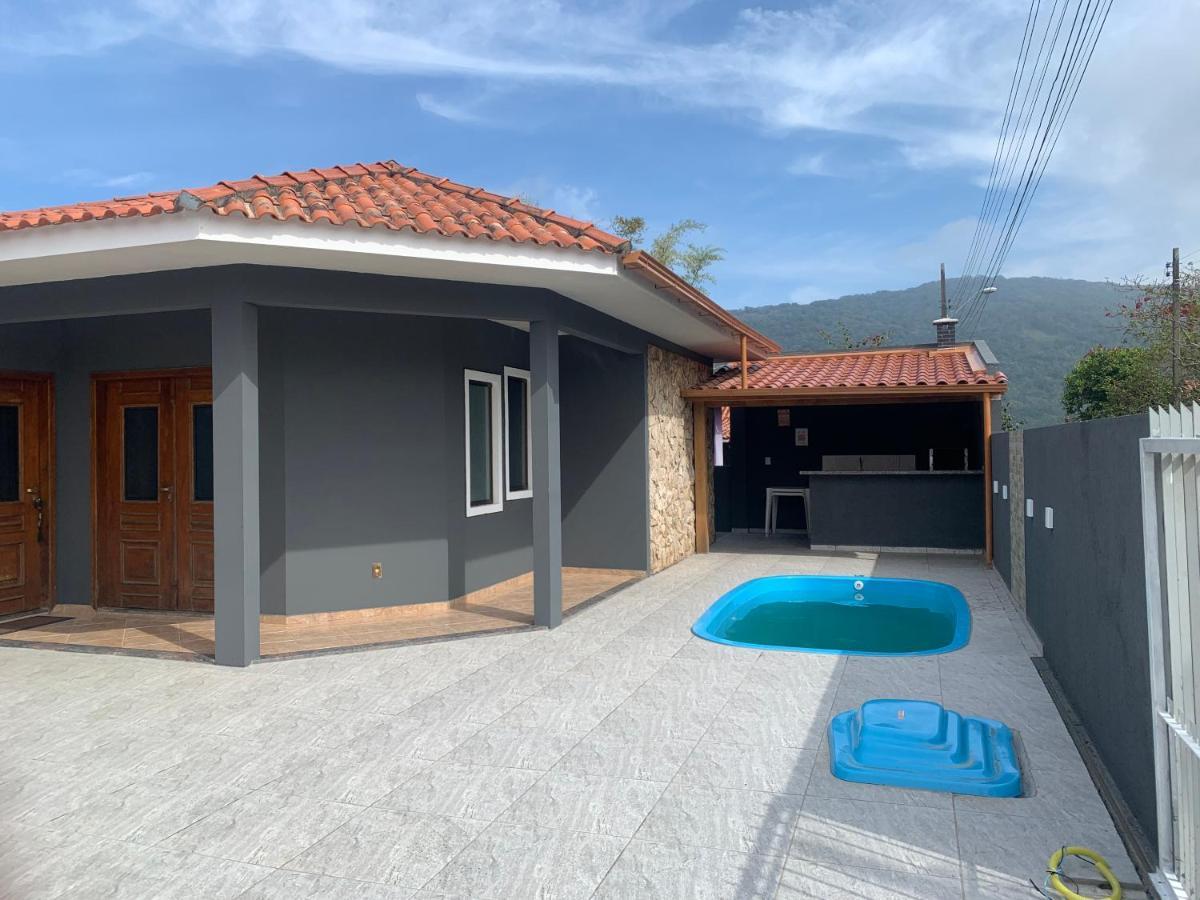 Casa De Temporada No Sul Da Ilha Com Piscina Villa Florianopolis Luaran gambar